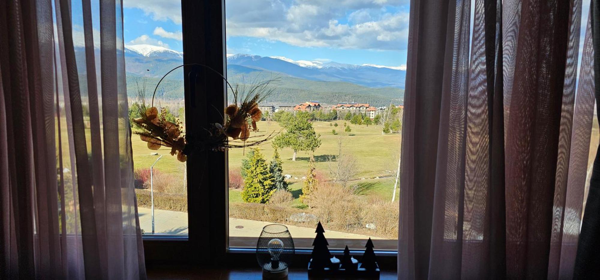 Green Peaks Suite In Pirin Golf & County Club 라즐로그 외부 사진