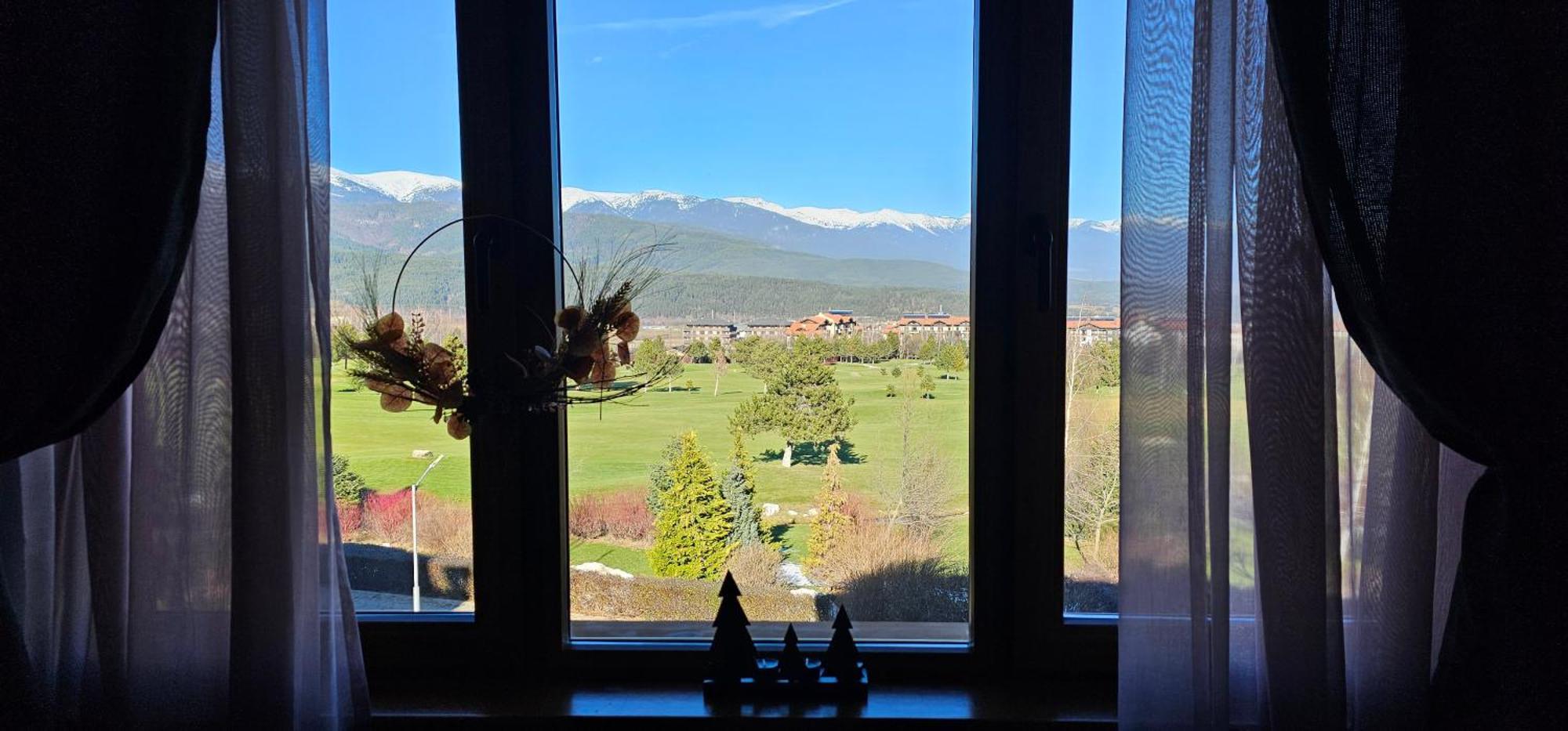 Green Peaks Suite In Pirin Golf & County Club 라즐로그 외부 사진