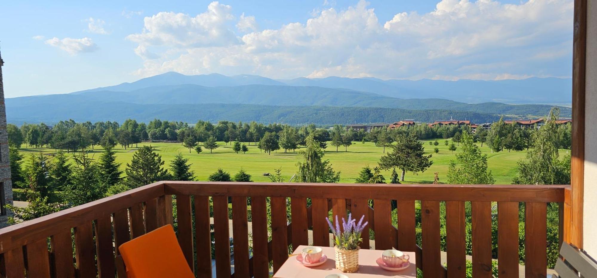 Green Peaks Suite In Pirin Golf & County Club 라즐로그 외부 사진